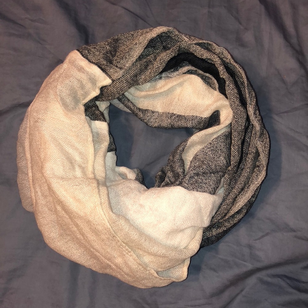 H&M infinity scarf